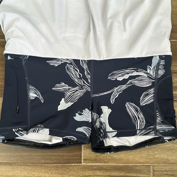 Athleta Navy Blue Floral Sonic Tennis Skort, S - Picture 8 of 14